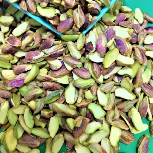 مغز پسته لپه ای توچین